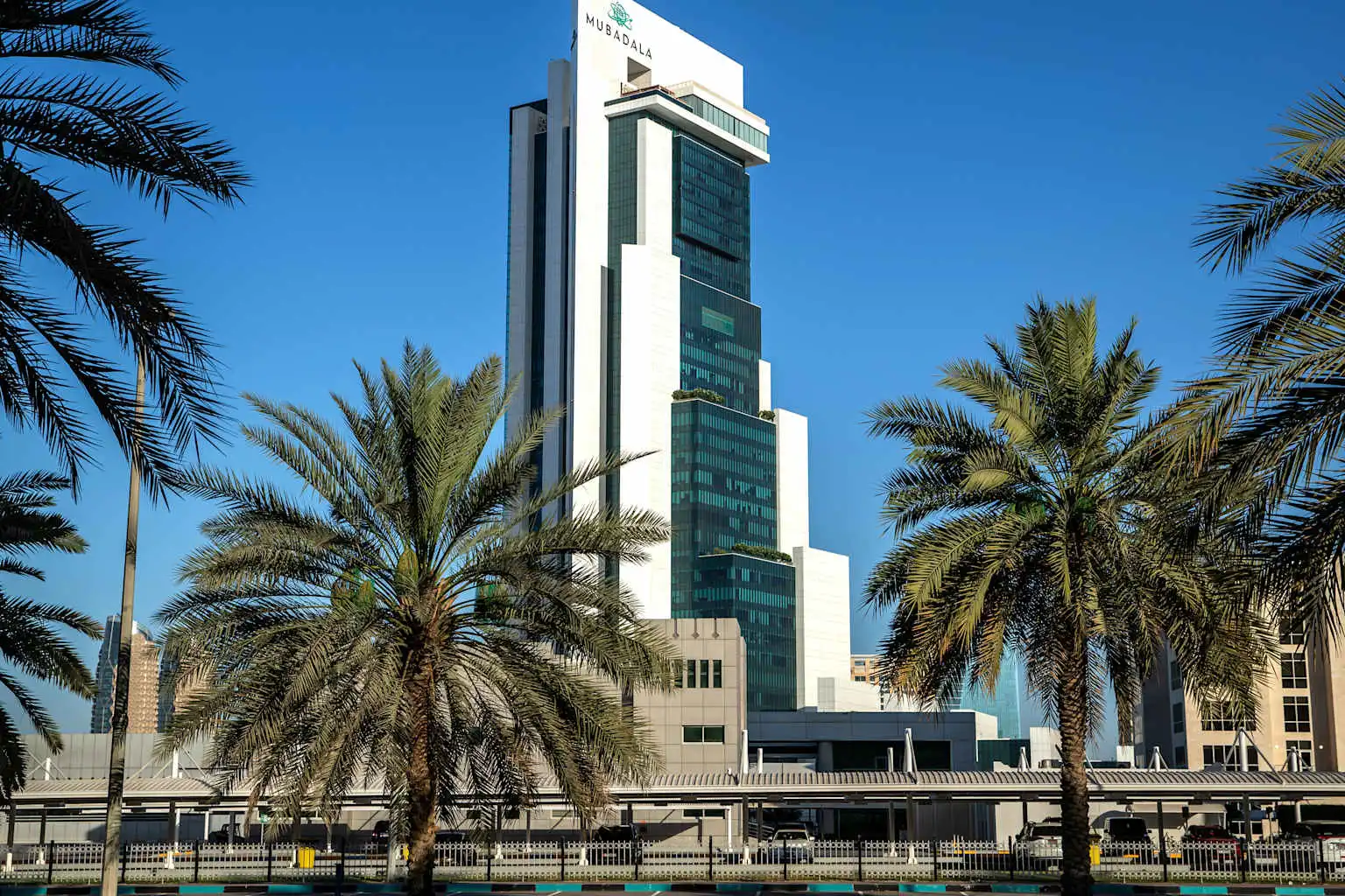 阿布扎比基金在贝莱德比特币ETF中的持仓超10亿美元