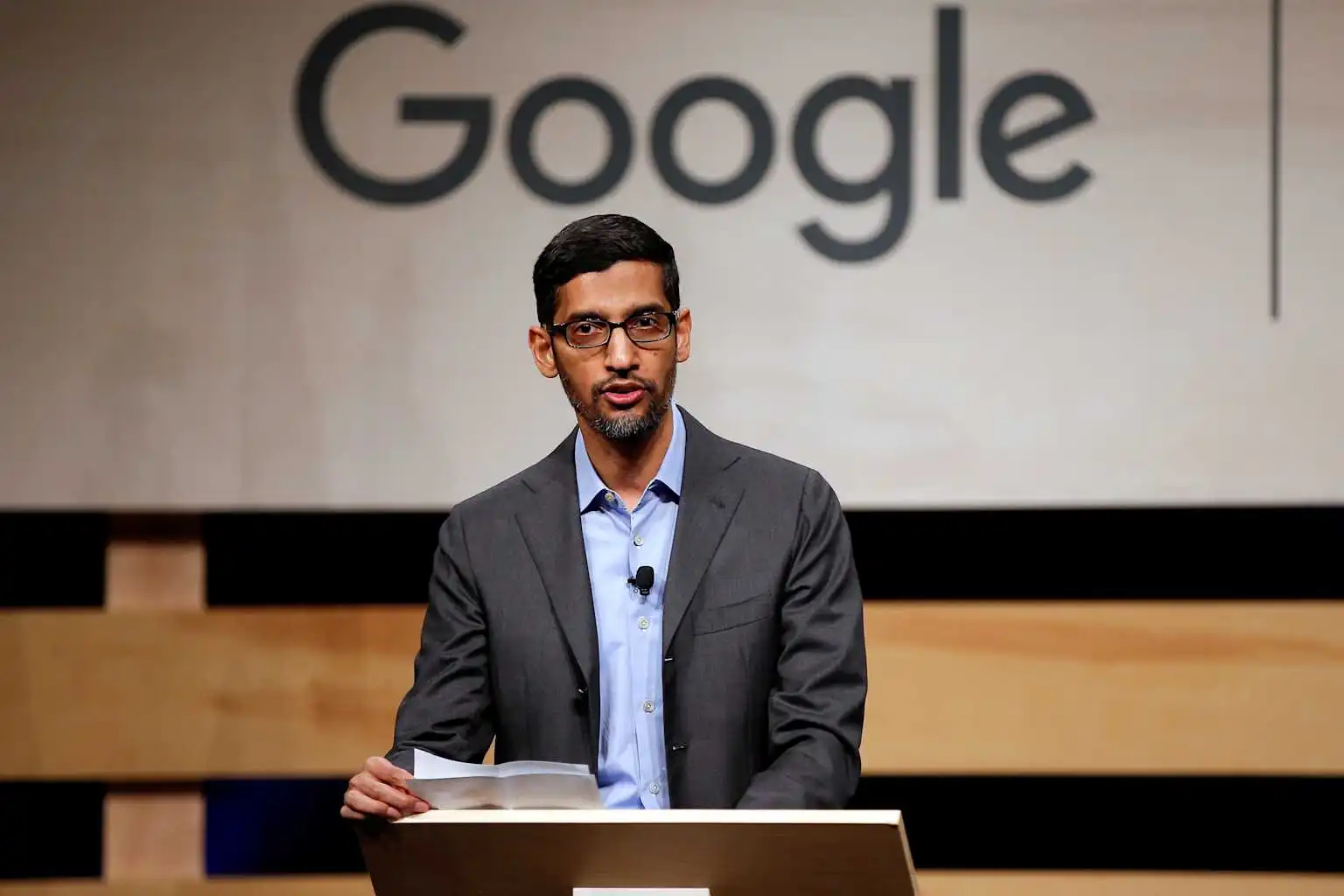 Alphabet将皮查伊薪酬与Waymo、Wing挂钩,推出6.92亿美元新薪酬方案