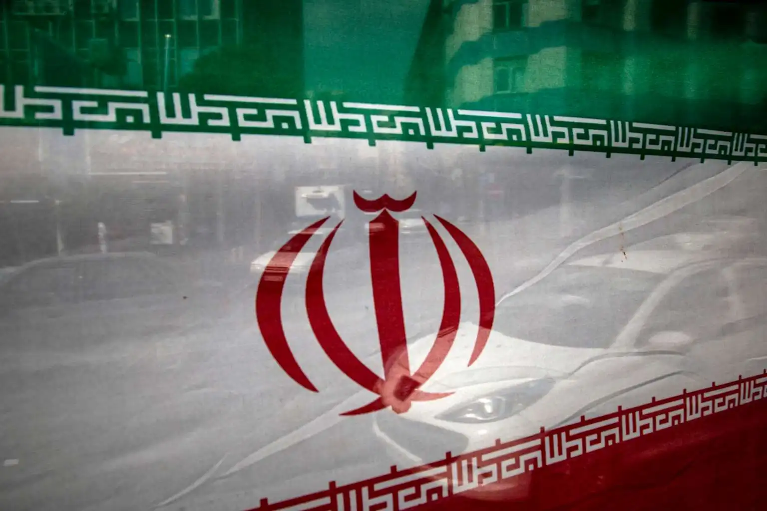 报告发现:伊朗AI虚假信息攻势激增