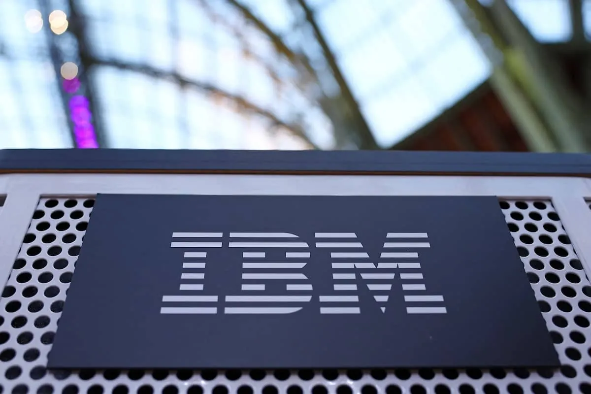 IBM斥资150亿美元押注量子计算与AI安全