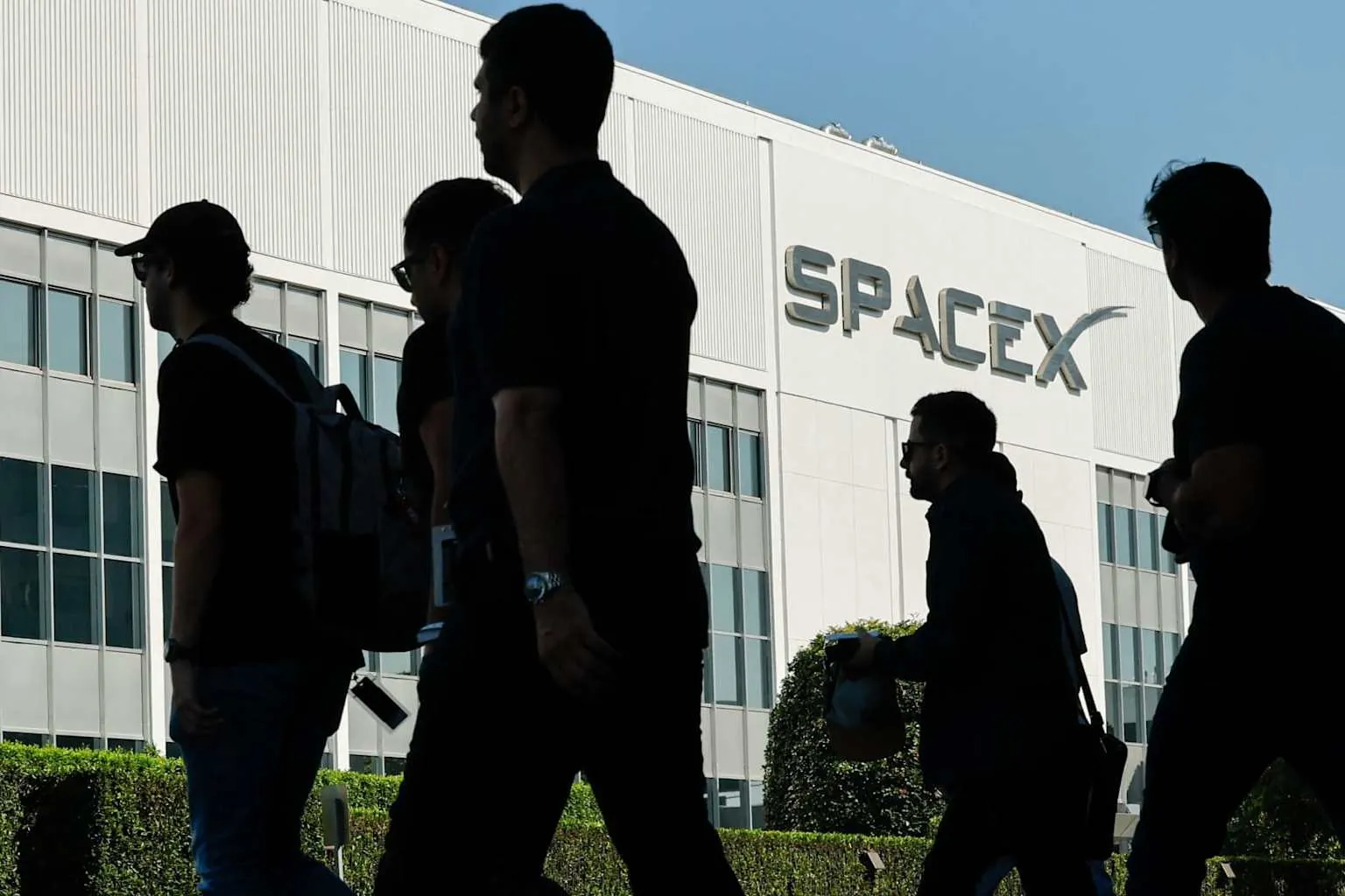 SpaceX 250亿美元债券发行遭遇3.05亿美元账面亏损
